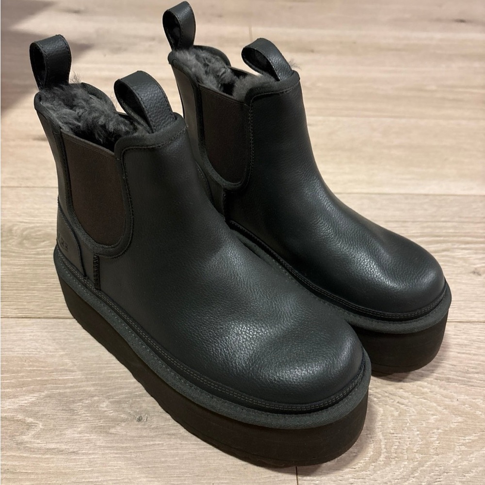 UGG Women's Dark Green Platform Boots - Picture 2 of 4